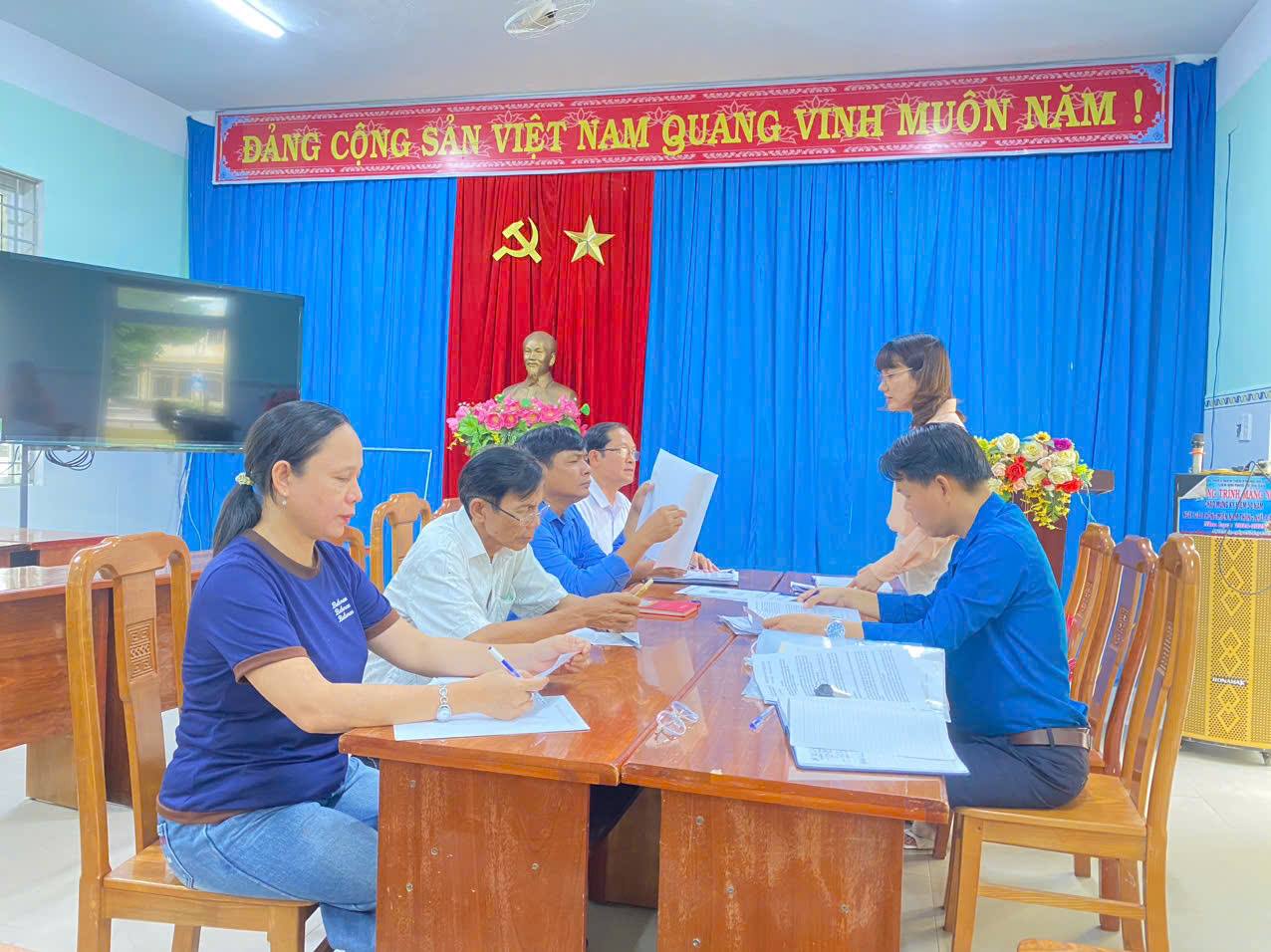 anh tin bai